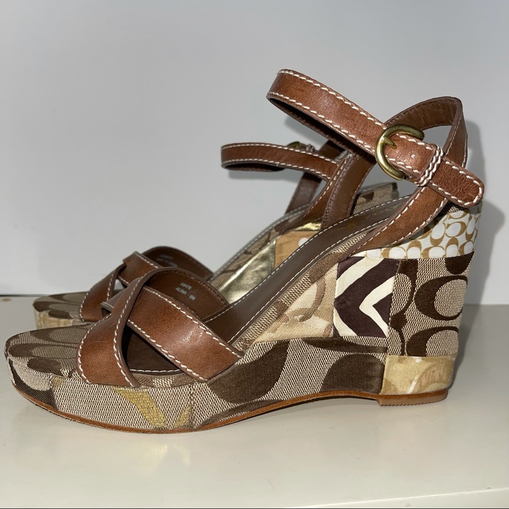Coach Alina Wedge Sandals size 8